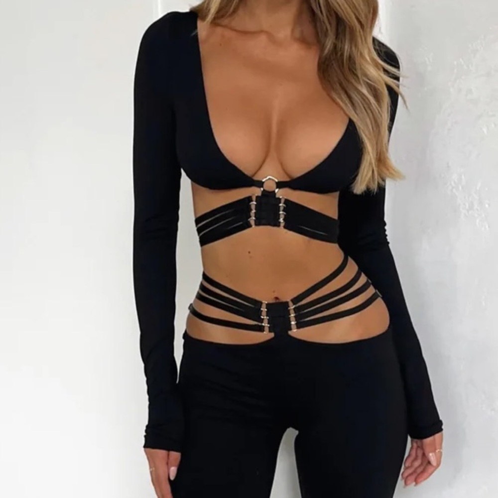 OUTCAST Zemira Long Sleeve Top Black